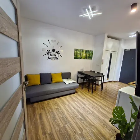 Silva Caloroczny Na Wyspie Sobieszewskiej Apartment Danzig
